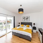 Exquisite Spacious Bufaline With Pool And Gym Villa